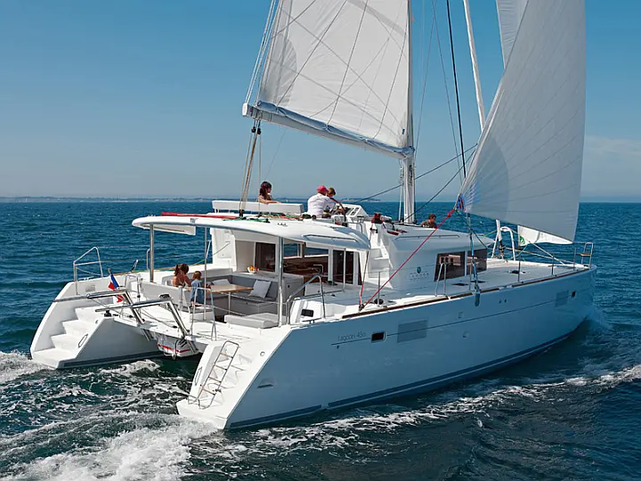 Lagoon 450 A Nice Catamaran Sailboat To Charter