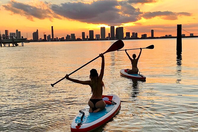 Expérience de paddle lumineux en petit groupe au coucher du soleil à  Carthagène 2023