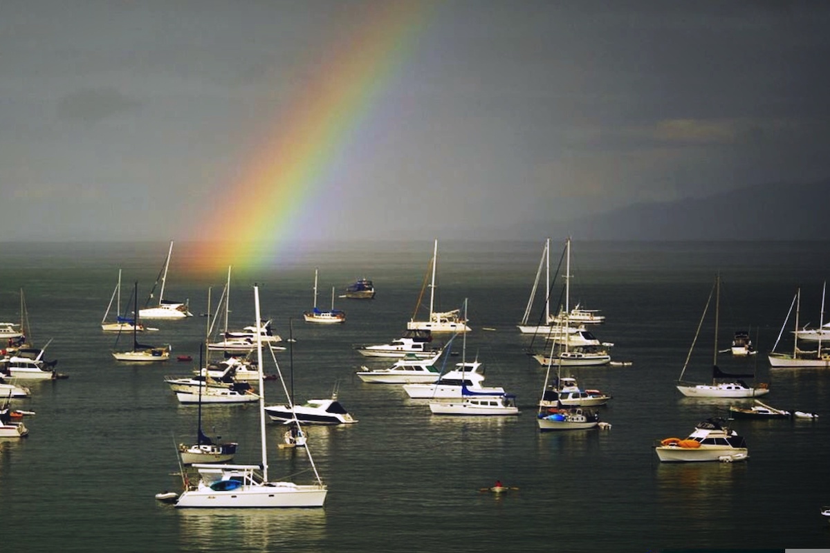 Boating in the Rain: Don't Let Bad Weather Ruin Your Day | Discover Boating