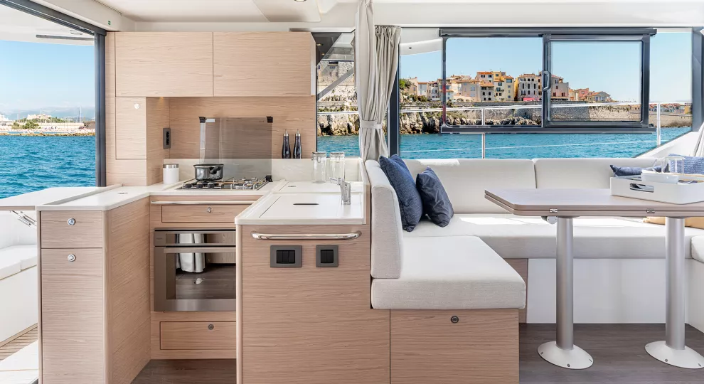Swift Trawler 41 FLY - Bateau de plaisance à vendre | BENETEAU
