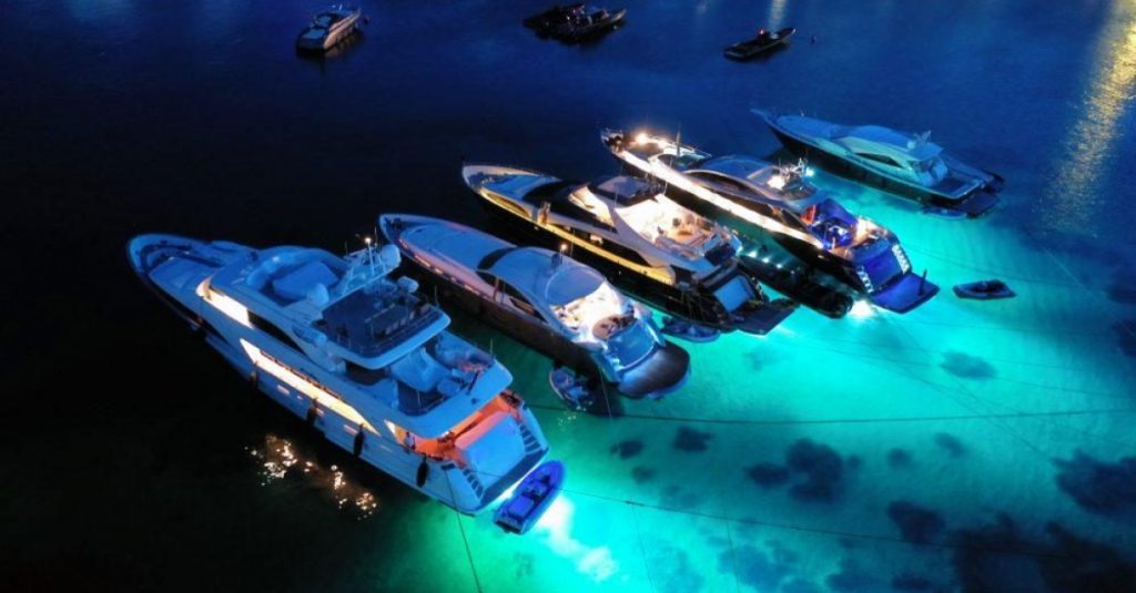 Yacht Parties    Hosting Extravagant Events On The Water