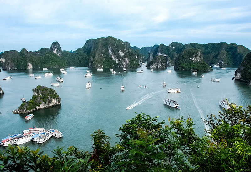 Sailing Vietnams Coastline Hoi An To Halong Bay By Superyacht.