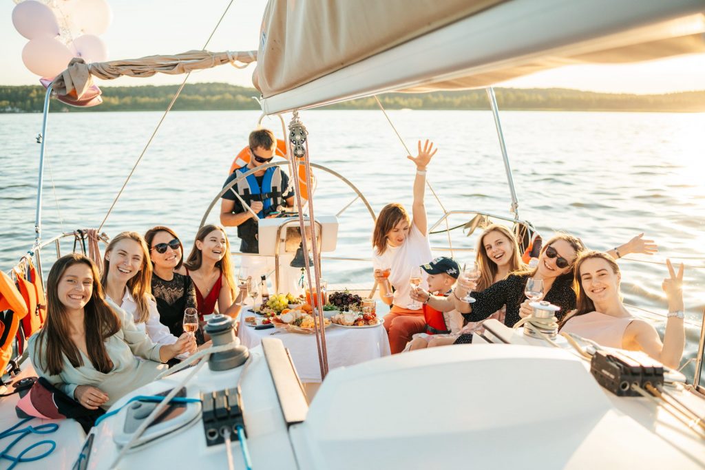 Why Charter A Yacht Bonding On A Yacht