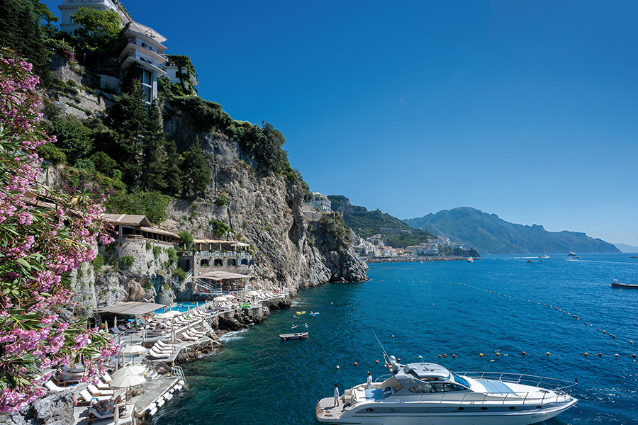 Yachting The Amalfi Coast   Exploring Italy’s Coastal Elegance.